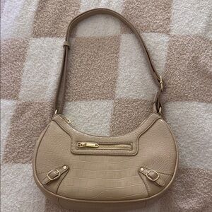 Elegant Tan  Shoulder Bag